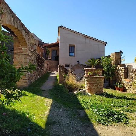 La Posada de Grimaldo Exterior foto