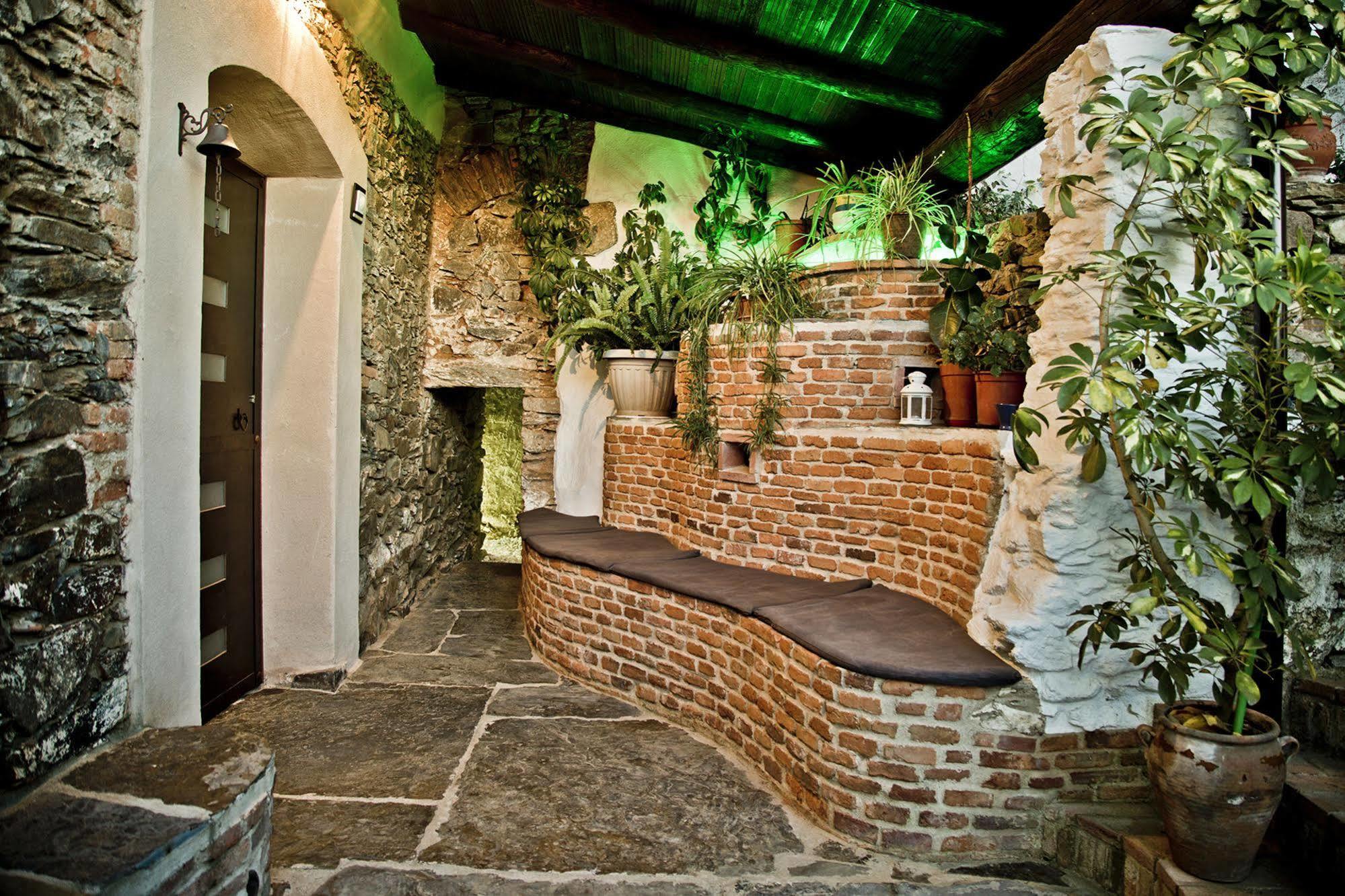 La Posada de Grimaldo Exterior foto